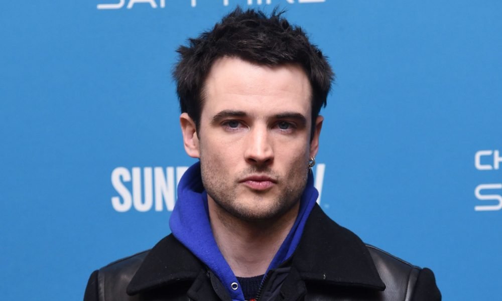 Tom Sturridge: Bio, Family, Height, Girlfriend, Movies & Net Worth