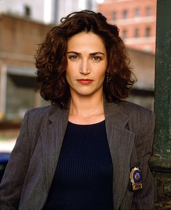 Kim Delaney as Diane Russell