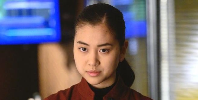 Laura Sohn plays Alina Park (season 7-present)