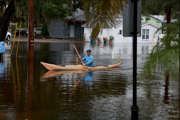 Lake Wales Residents Brace for Hurricane Idalia’s Winds and Rains